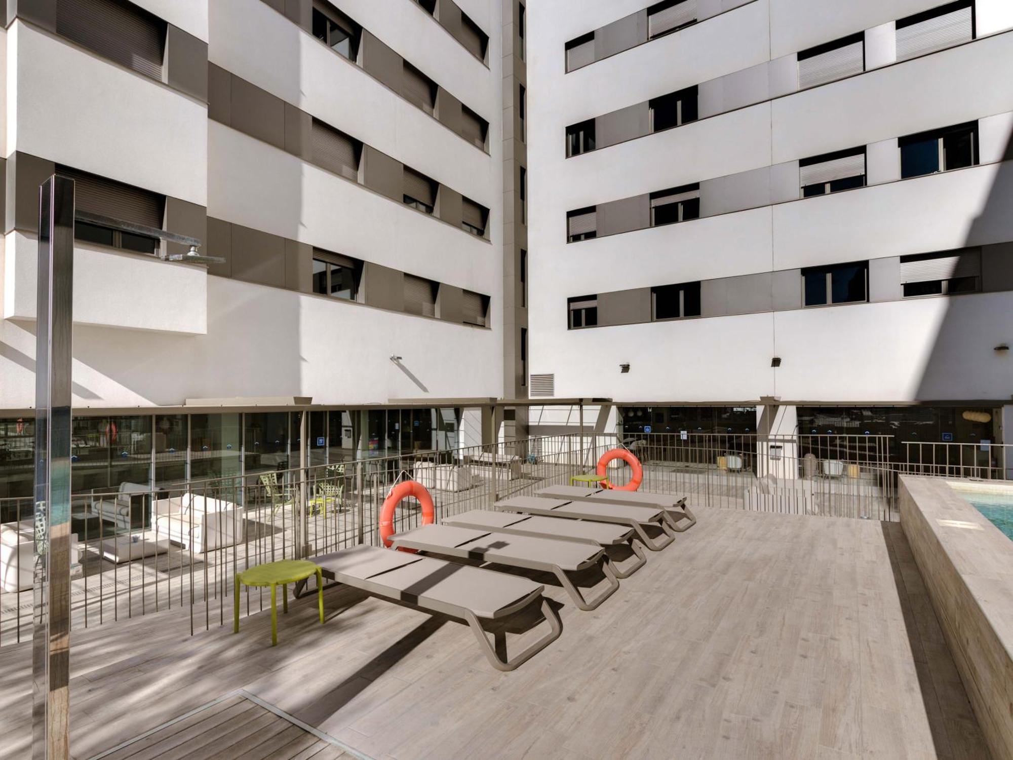 Livensa Living Studios Valencia Marina Real Hotel-Apartamento Exterior foto