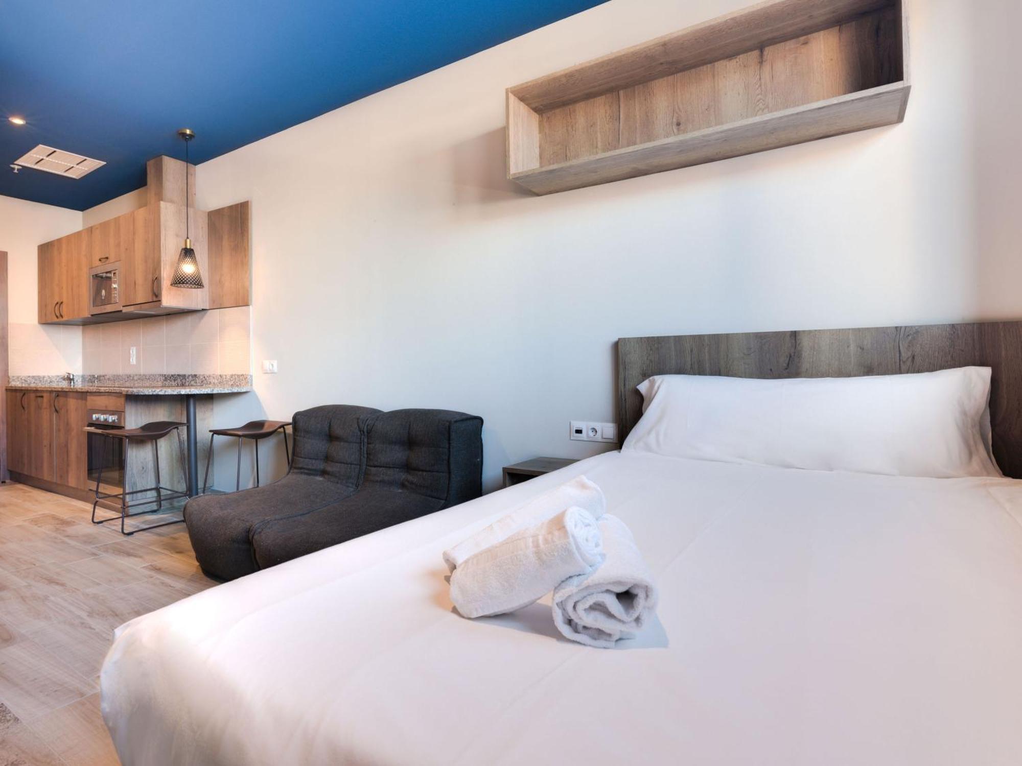 Livensa Living Studios Valencia Marina Real Hotel-Apartamento Exterior foto