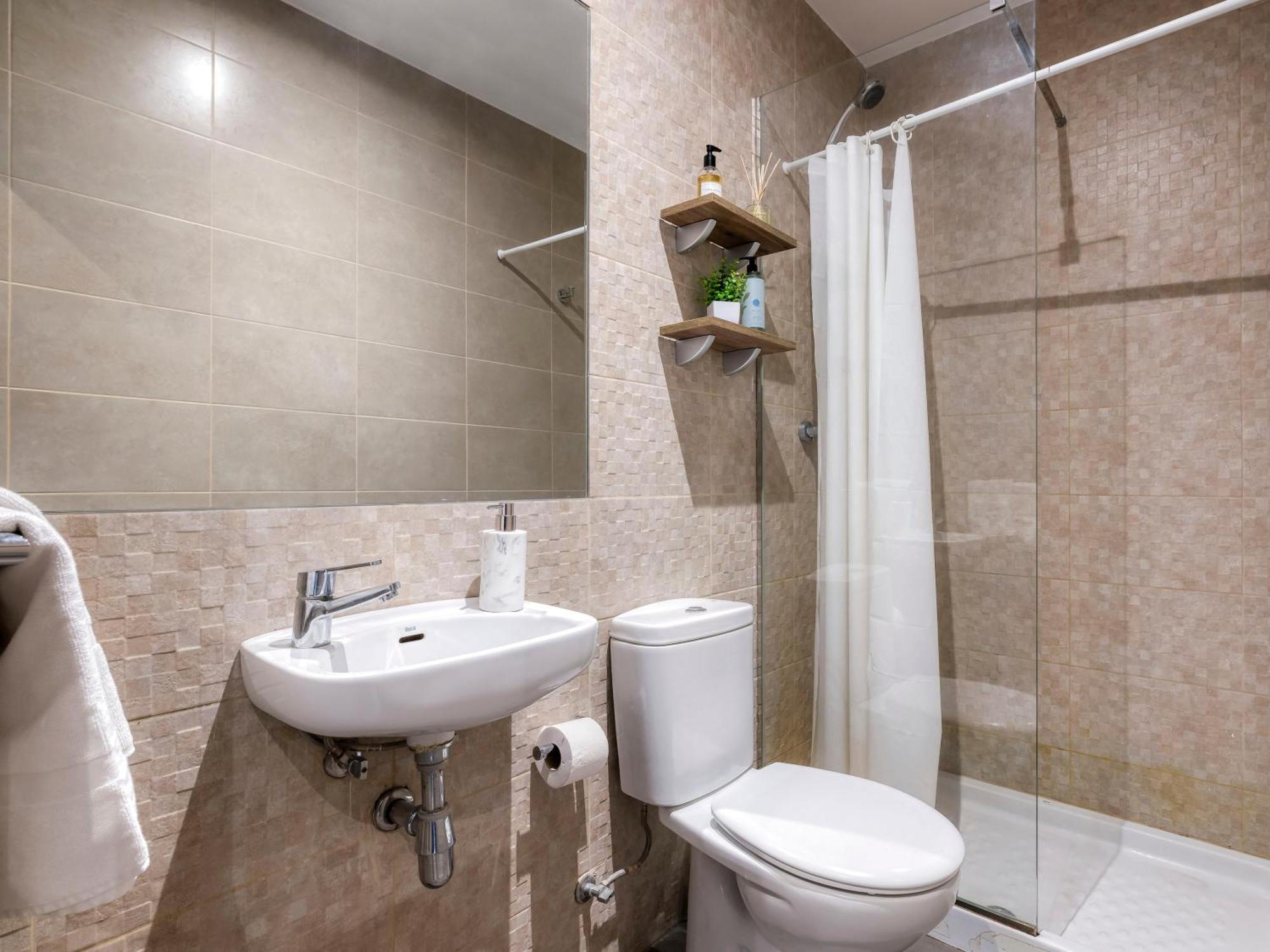 Livensa Living Studios Valencia Marina Real Hotel-Apartamento Exterior foto